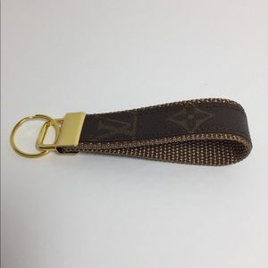 Louis Vuitton Accessories - Key Holder Louis Vuitton Accessories - Key Holder
